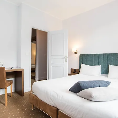 Otel Les Lanchers 3*