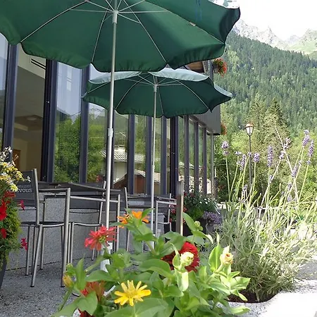 Hotel Les Lanchers 3*