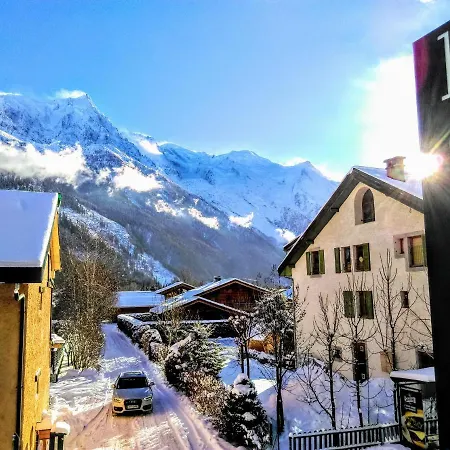 Hotel Les Lanchers 3*