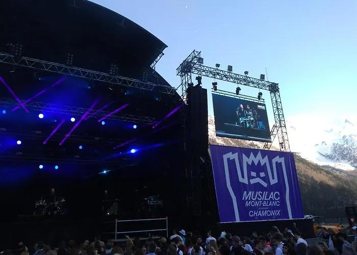 Les Lanchers Hotel 3*