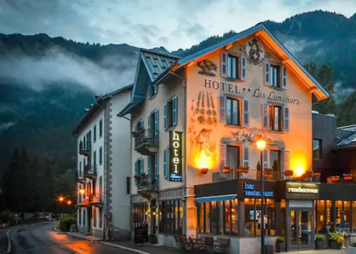 Les Lanchers 3*
