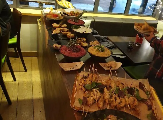 Les Lanchers Отель 3*