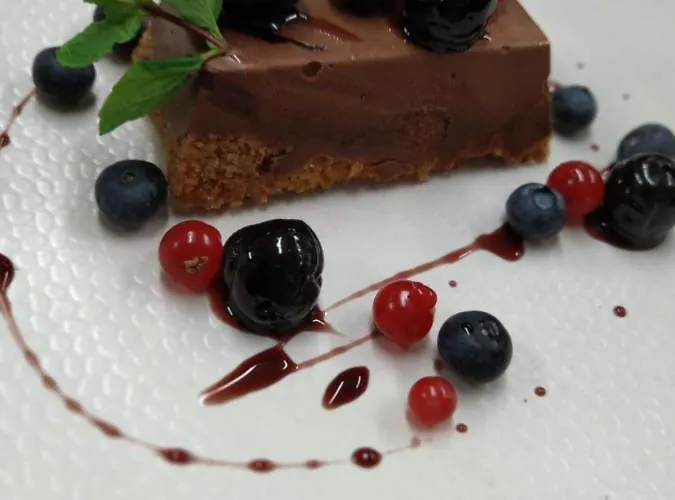 Отель Les Lanchers 3*