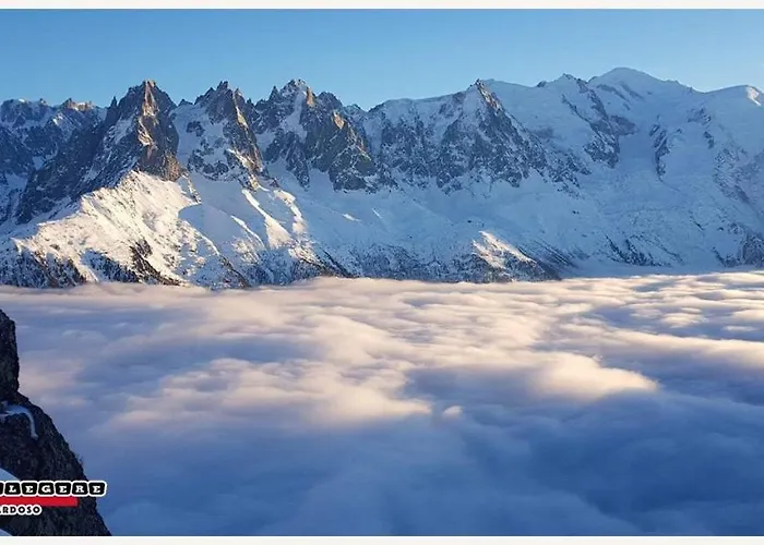 Les Lanchers Отель